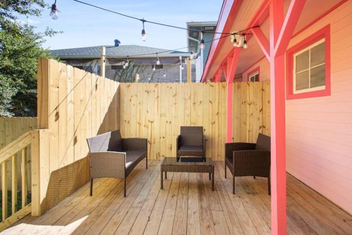 Easy Access To Canal Street Car Near French Quarter Holiday home *
